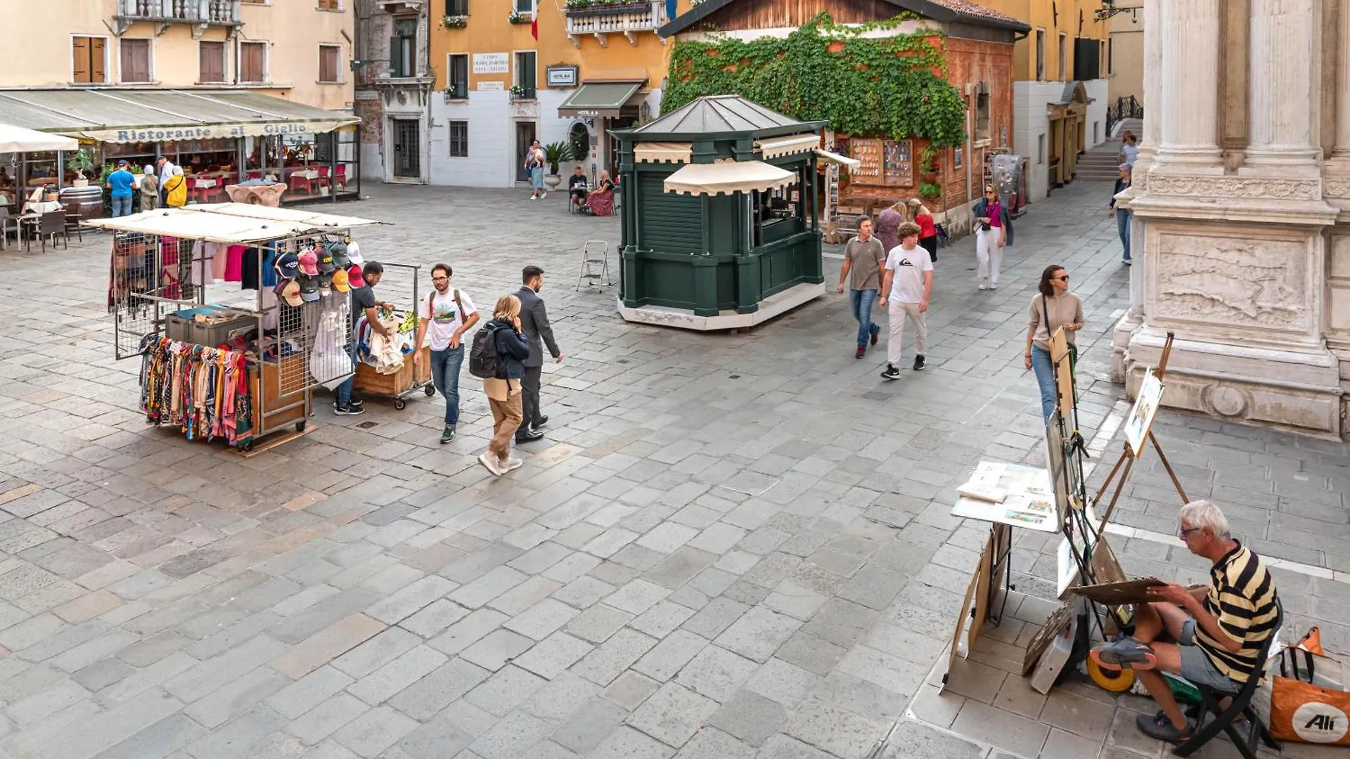 Apartment Appartamento Davanti La Basilica Del Giglio-San Marco Venice